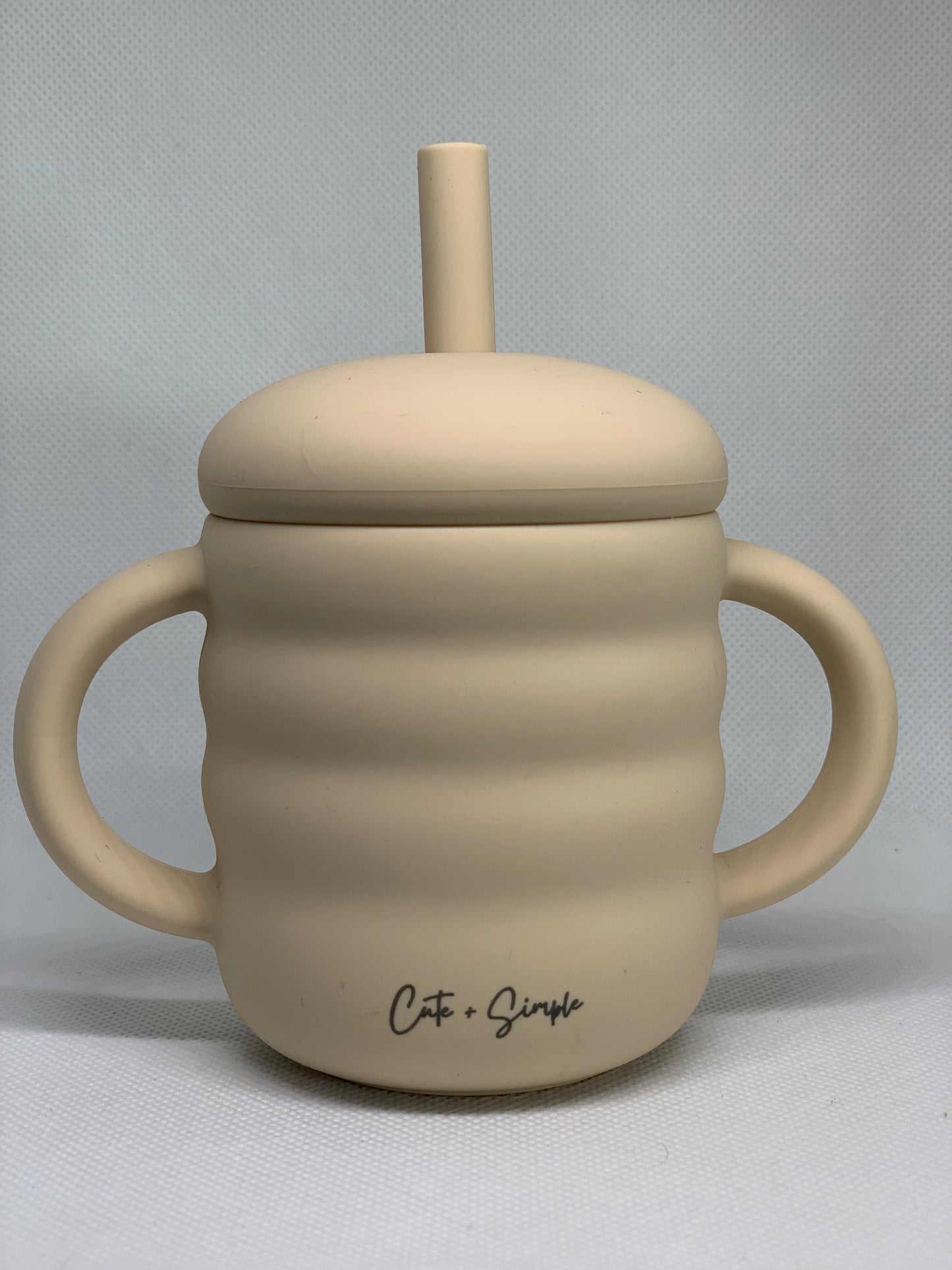 cute and simple SILICONE BABY/TODDLER HANDLE CUP