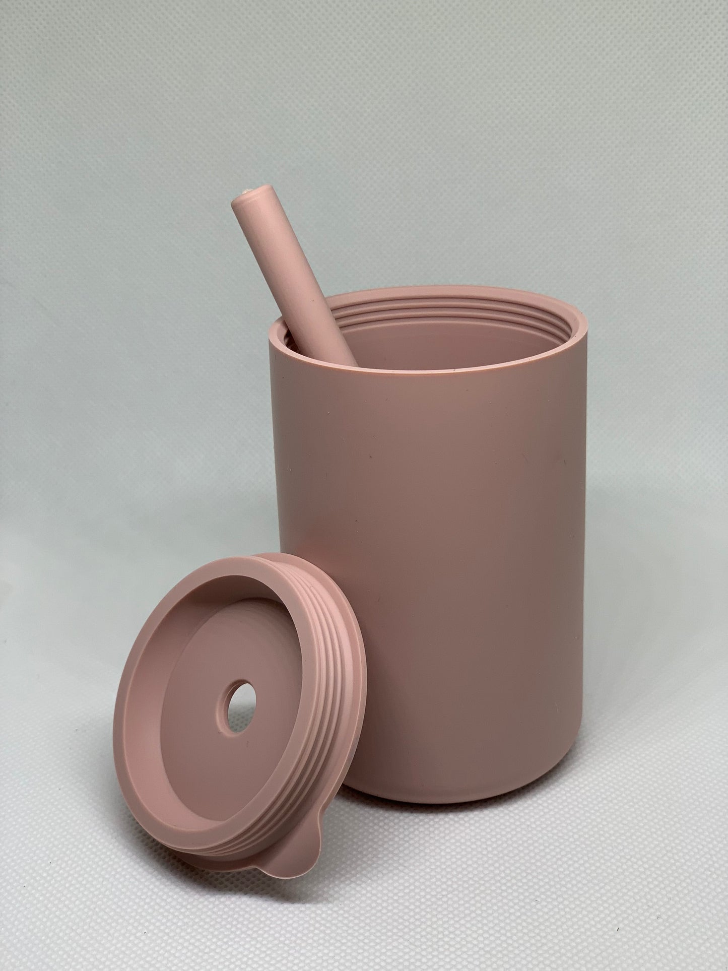 Blush Sippy Cup - Cute + Simple